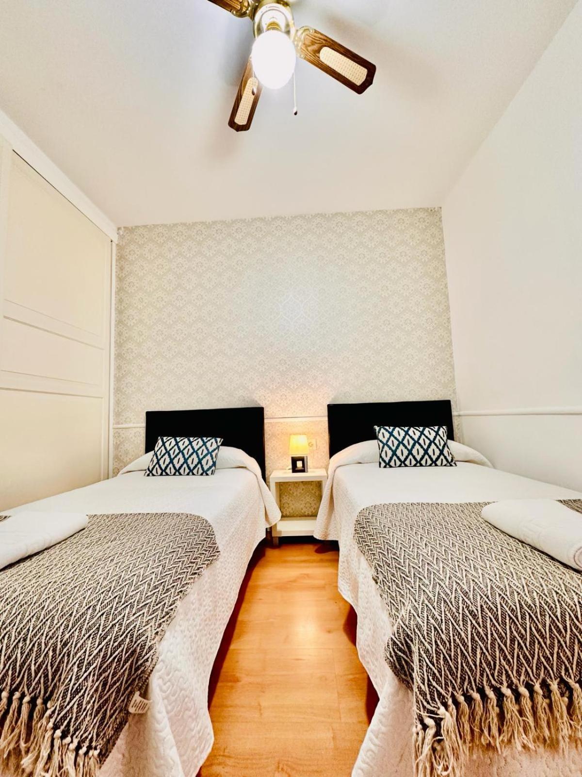 Apartamento Turistico Pizarro Mérida Buitenkant foto